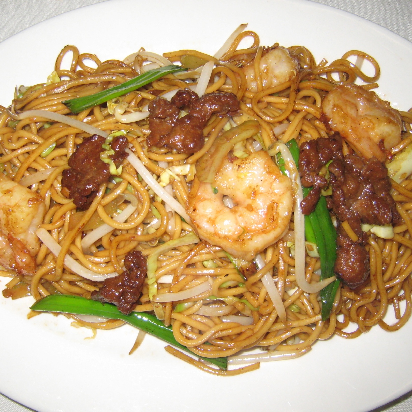 Assorted Lo Mein